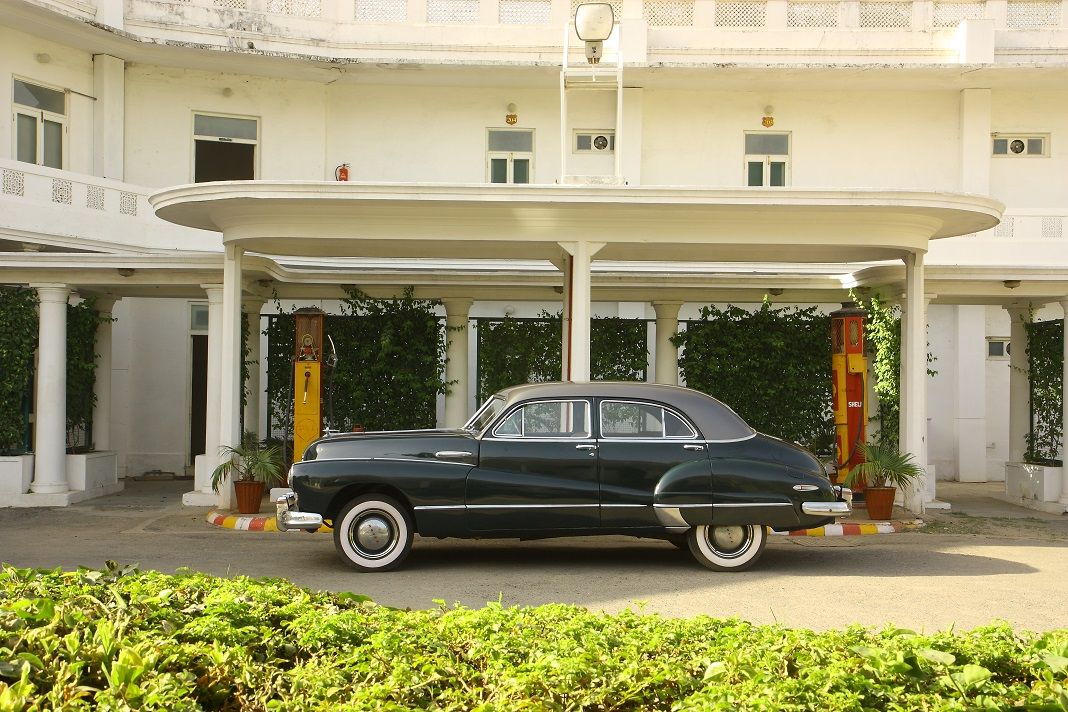 Shriji Arvind Singh Mewar's Udaipur City Palace vintage car classic car collection Buick Eight