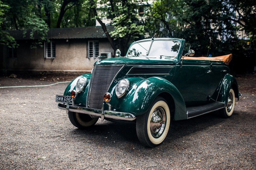 ravi avalur 1937 Ford V8 old ford models classic car vintage car historic cars 