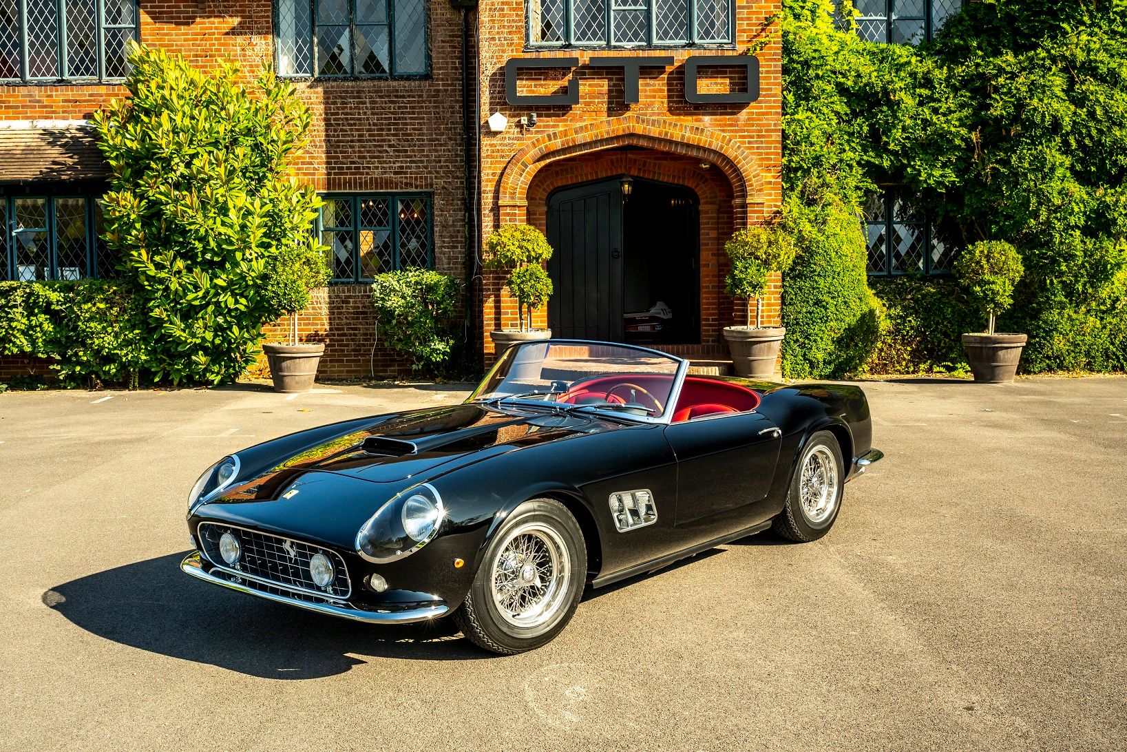 GTO Engineering 250 SWB California Spyder Revival