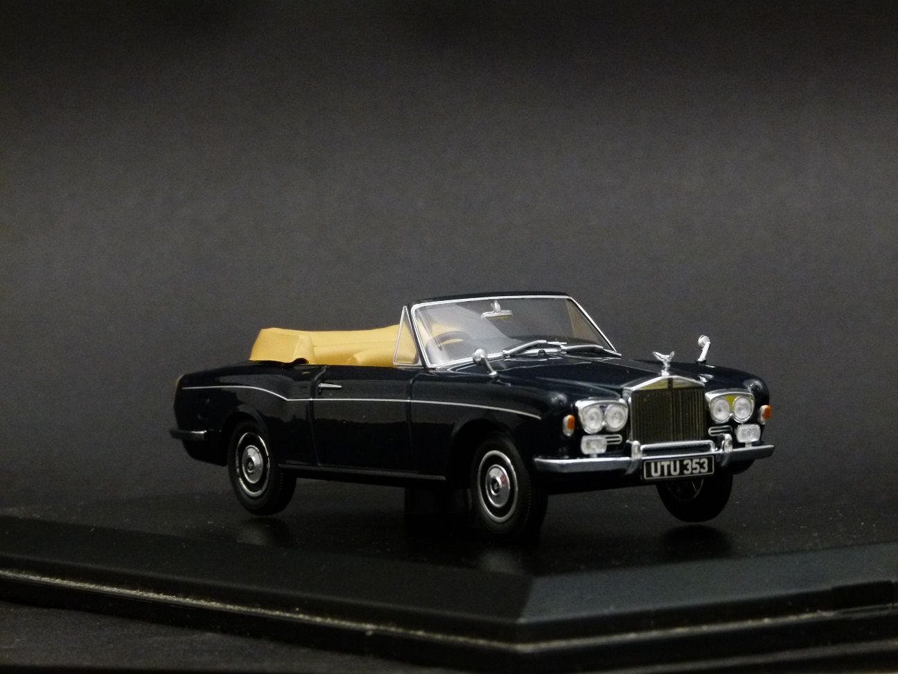 RR Corniche miniature diecast scale model cars
