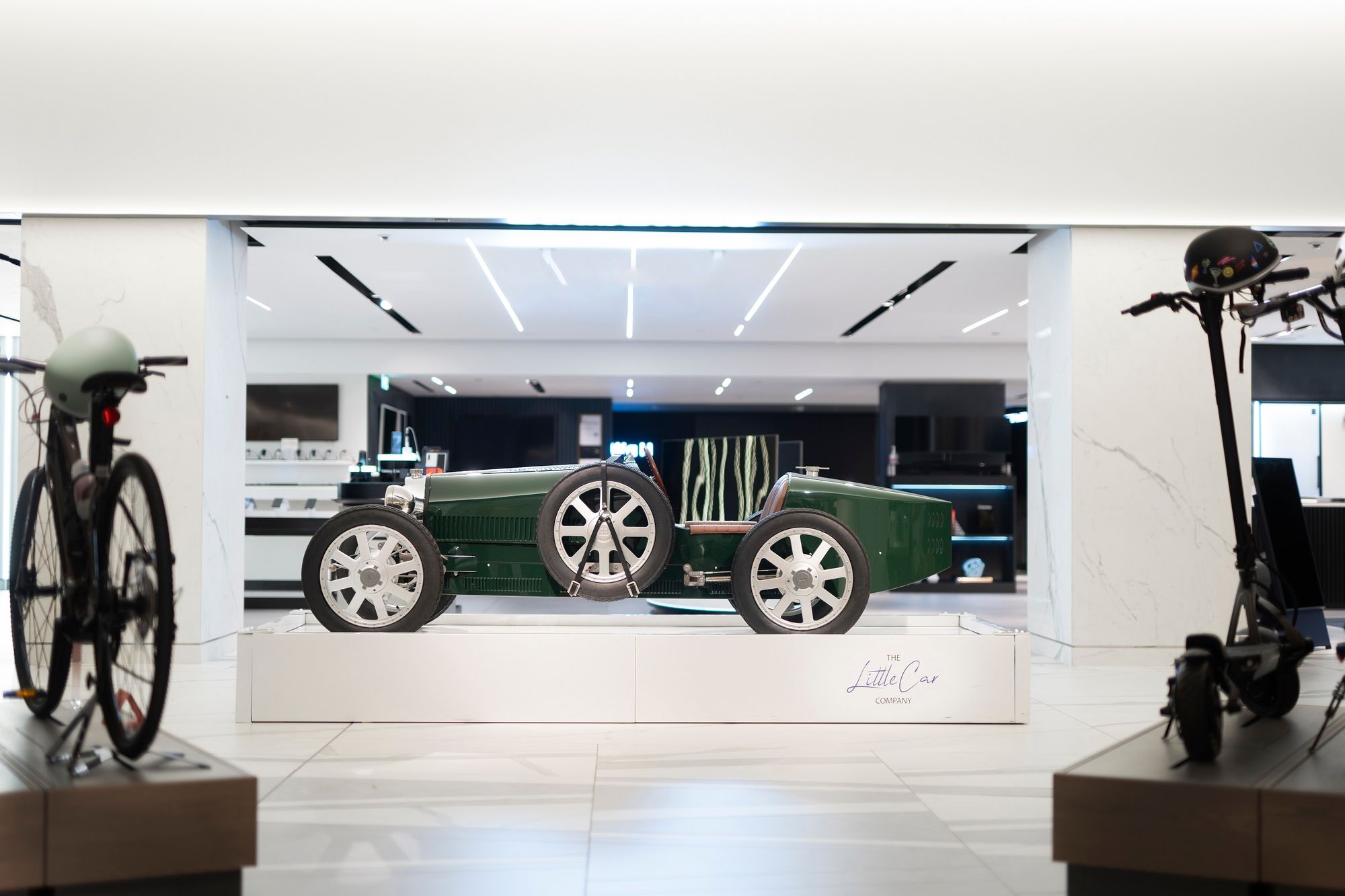 Bugatti Baby II_Limited Edition Vehicle_Harrods_1