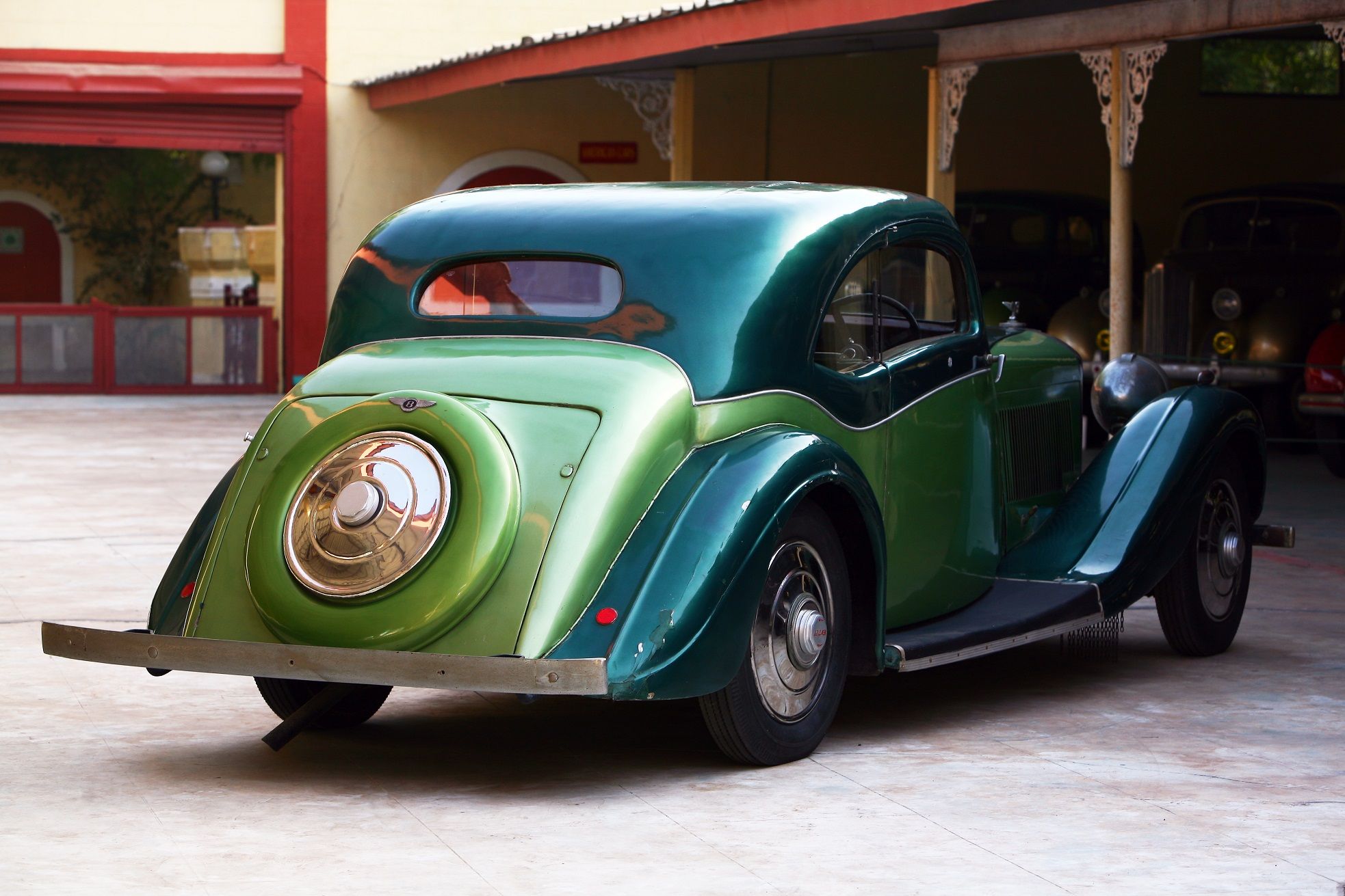 1935 Bentley 3 ½ litre_J Gurney Nutting Coachwork_Yashwantrao Holkar_02