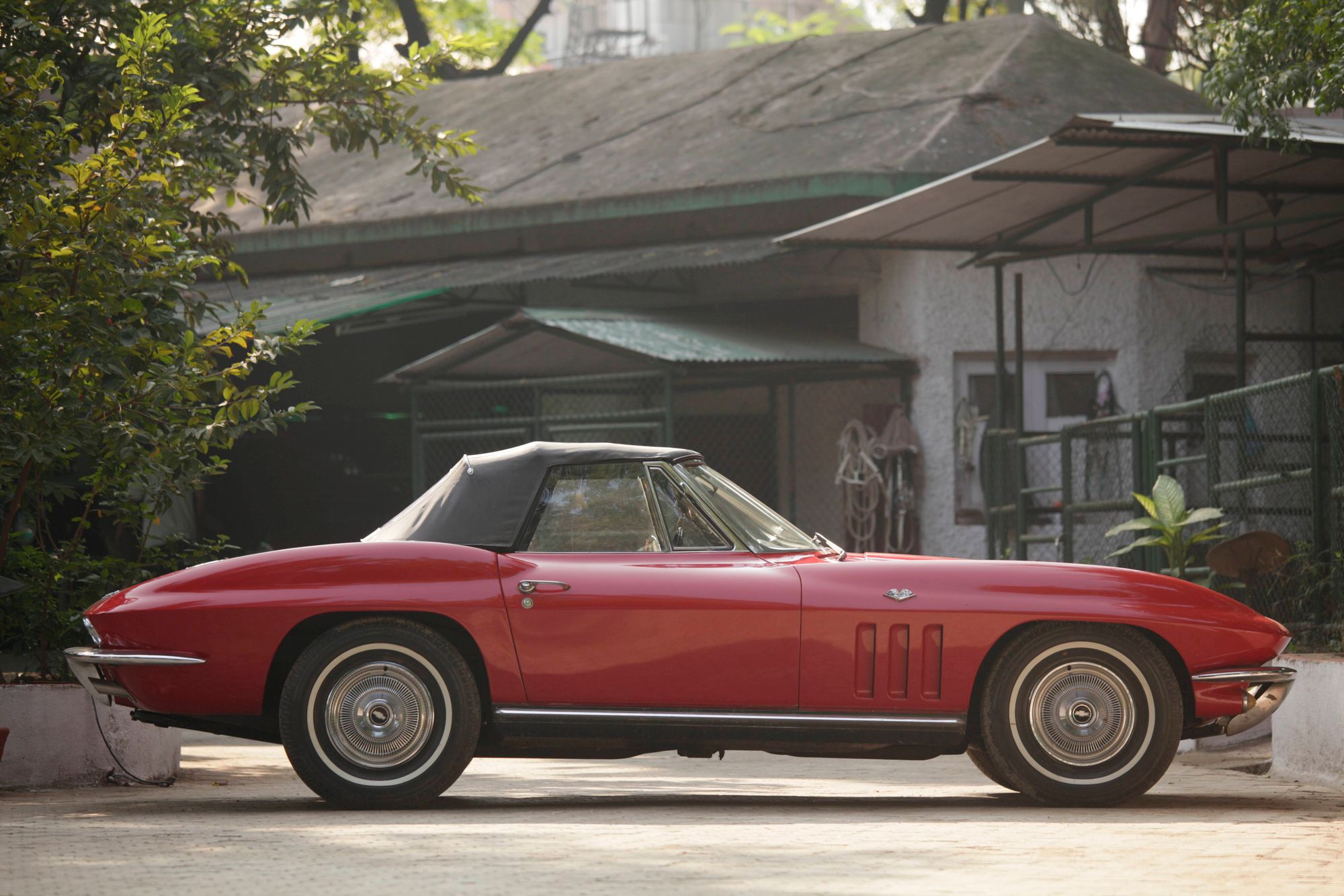 Chevrolet Corvette_Sting Ray_Mehmood_03