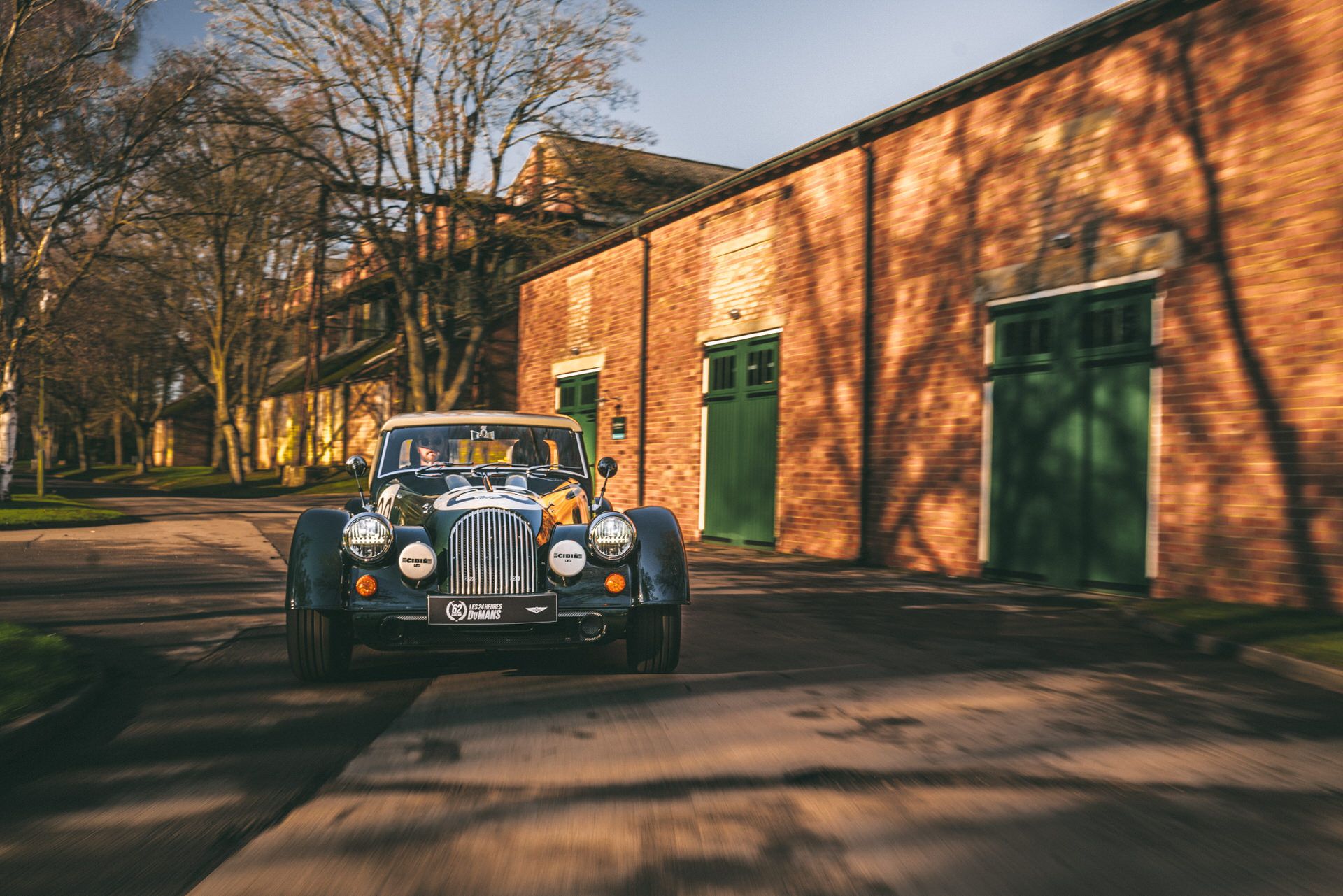 Morgan Plus Four_24 Hours of Le Mans_02