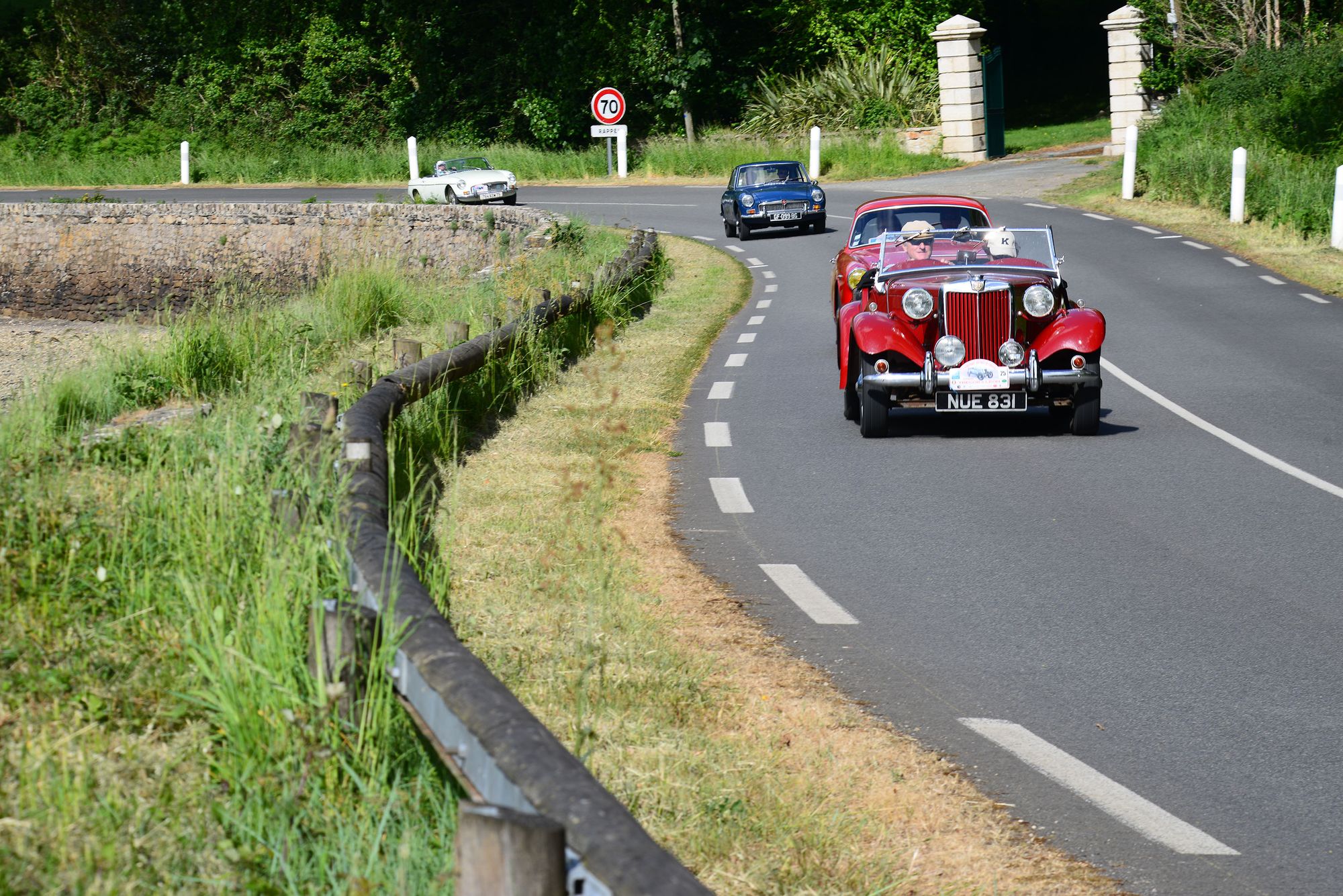 Fougères rally_Touring event_historic vehicles_12