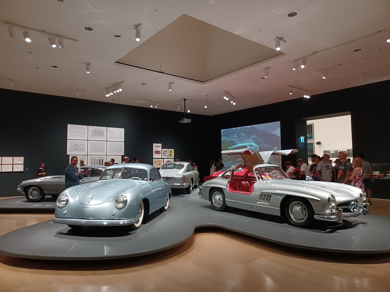 Baron Norman Foster_Motion: Autos, Art, Architecture Exhibition_Spain_13