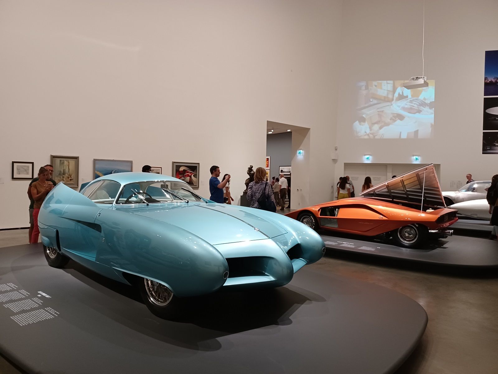 Baron Norman Foster_Motion: Autos, Art, Architecture Exhibition_Spain_16