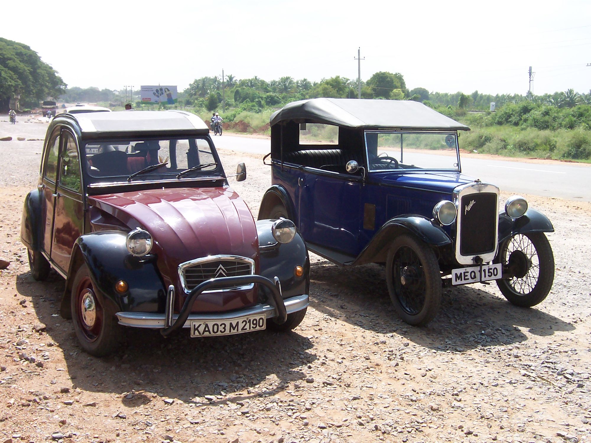 1950 Series MM Morris Minor_Road Trip_Mysore Road_09