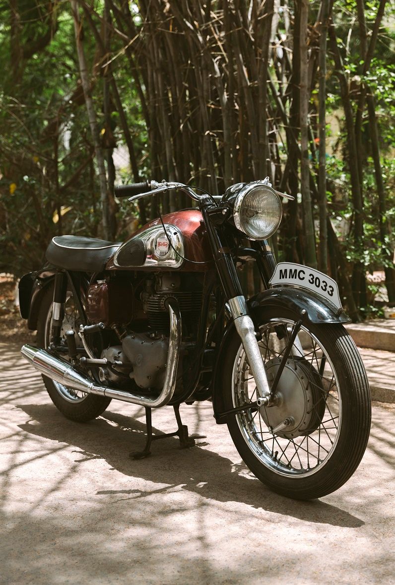 Sudarshan Chemburkar_Motorcycles_Vintage Collection_01