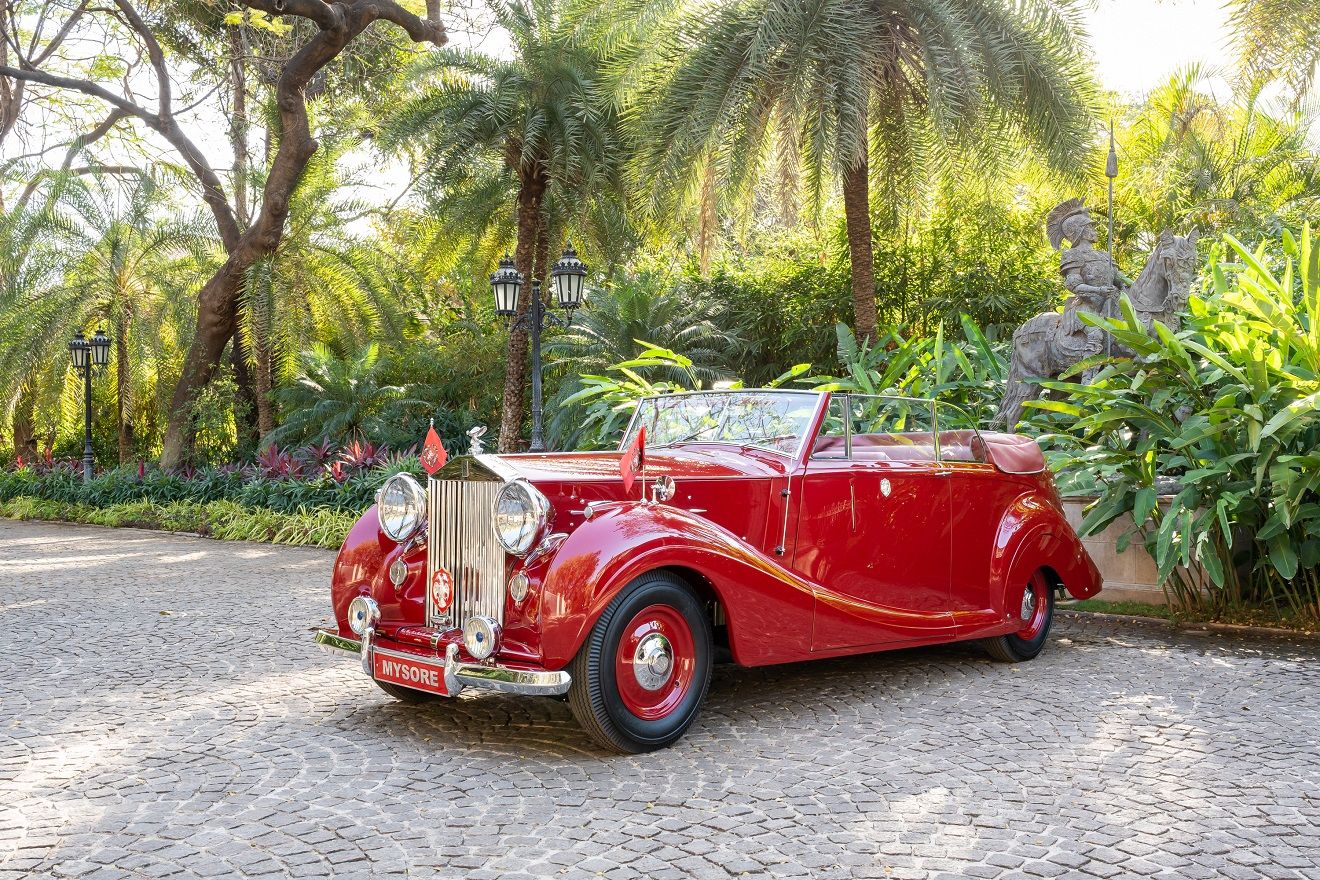 Maharaja Cars_Indian Royalty_Concorso d'Eleganza Villa d'Este_04