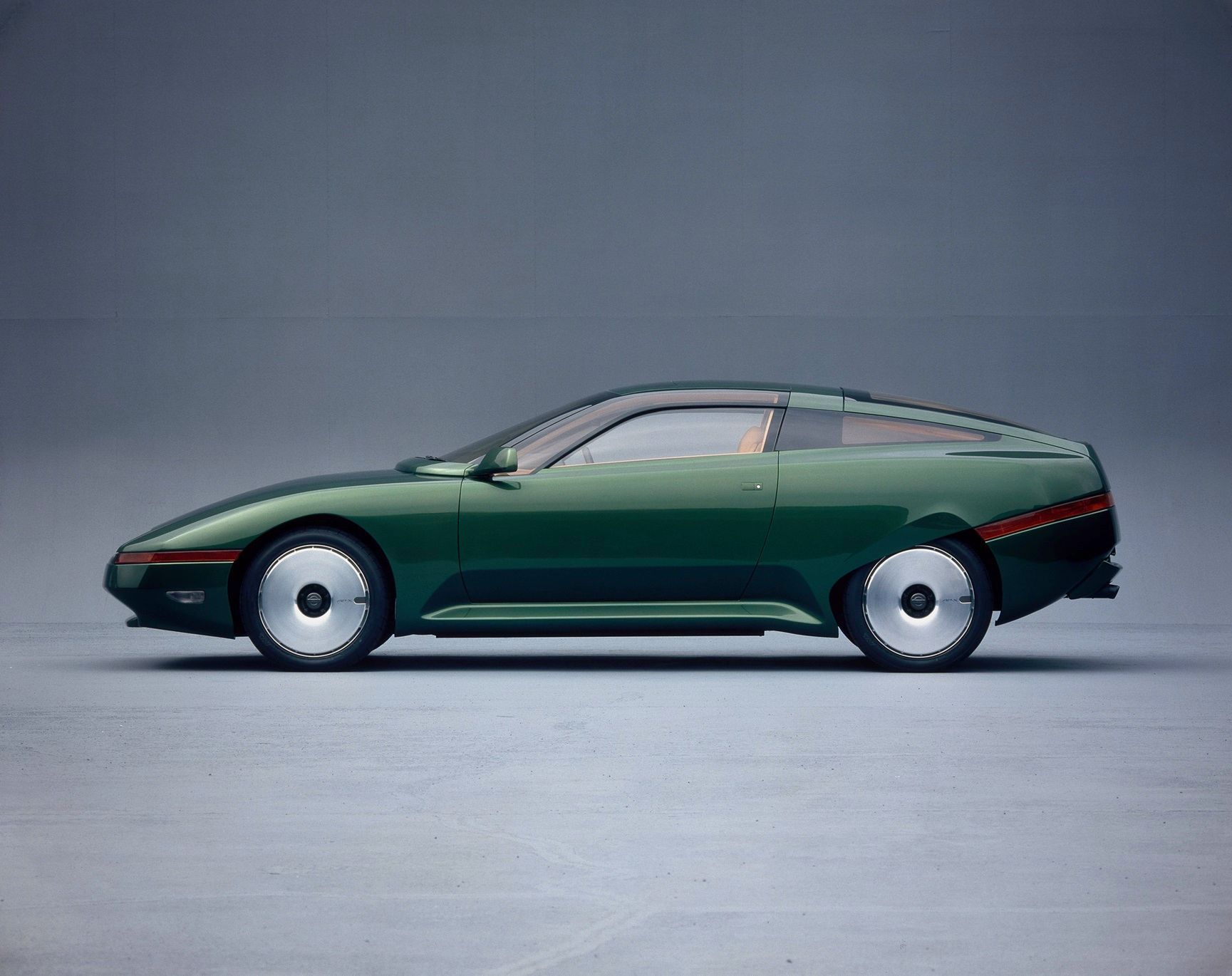 1-Cover---2-With-aerodynamic-